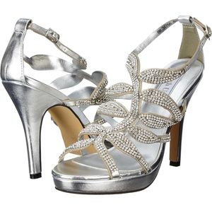 New in box size 8 touch ups fire silver platform crystal vine heels bride prom